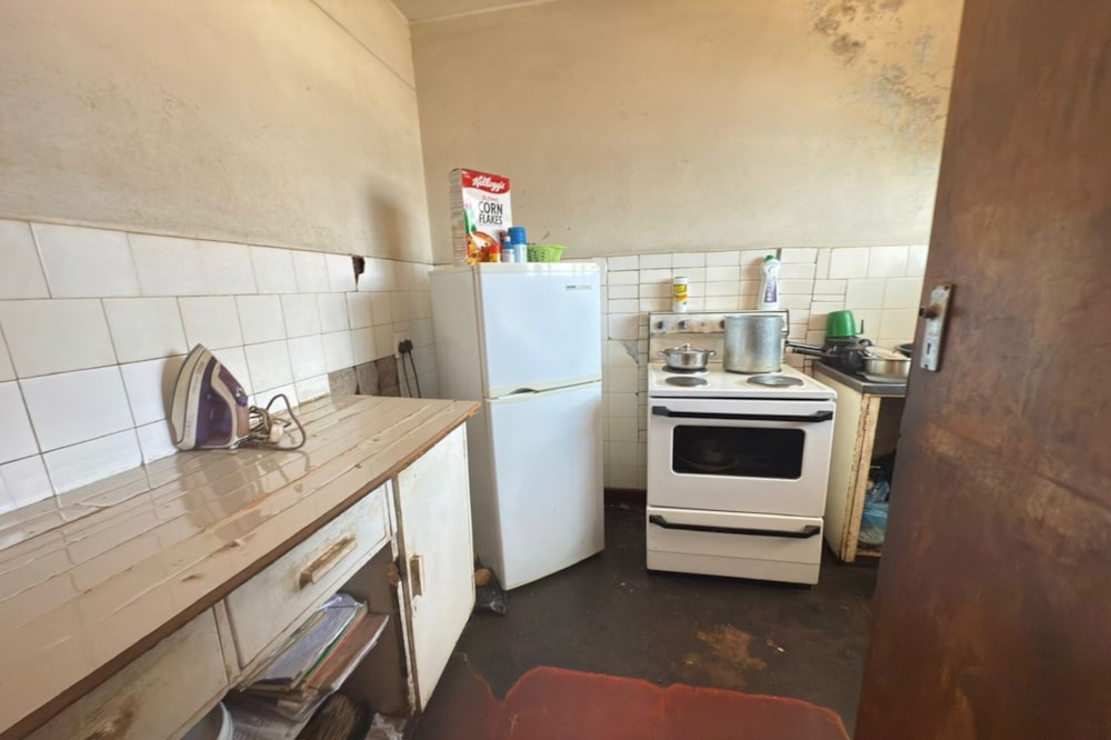 Apartment for sale in Bulawayo, Zimbabwe - 3ZB1732082 Apartment for sale in Bulawayo, Zimbabwe - 3ZB1732082