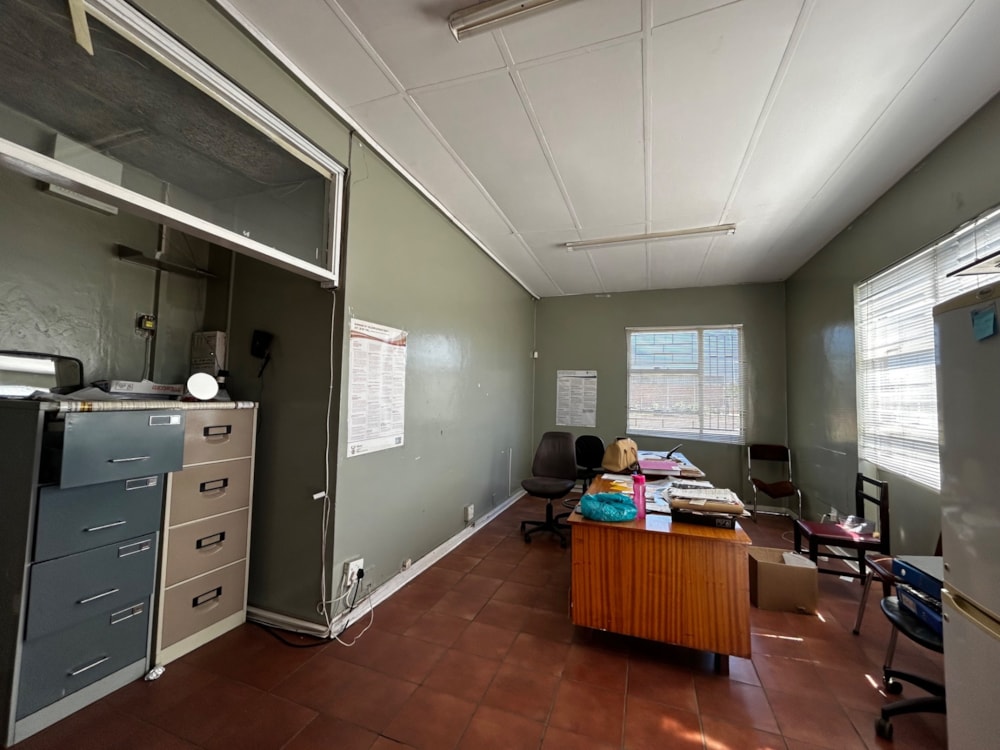 Commercial office to rent in Ashburnham - 1KJ1732107