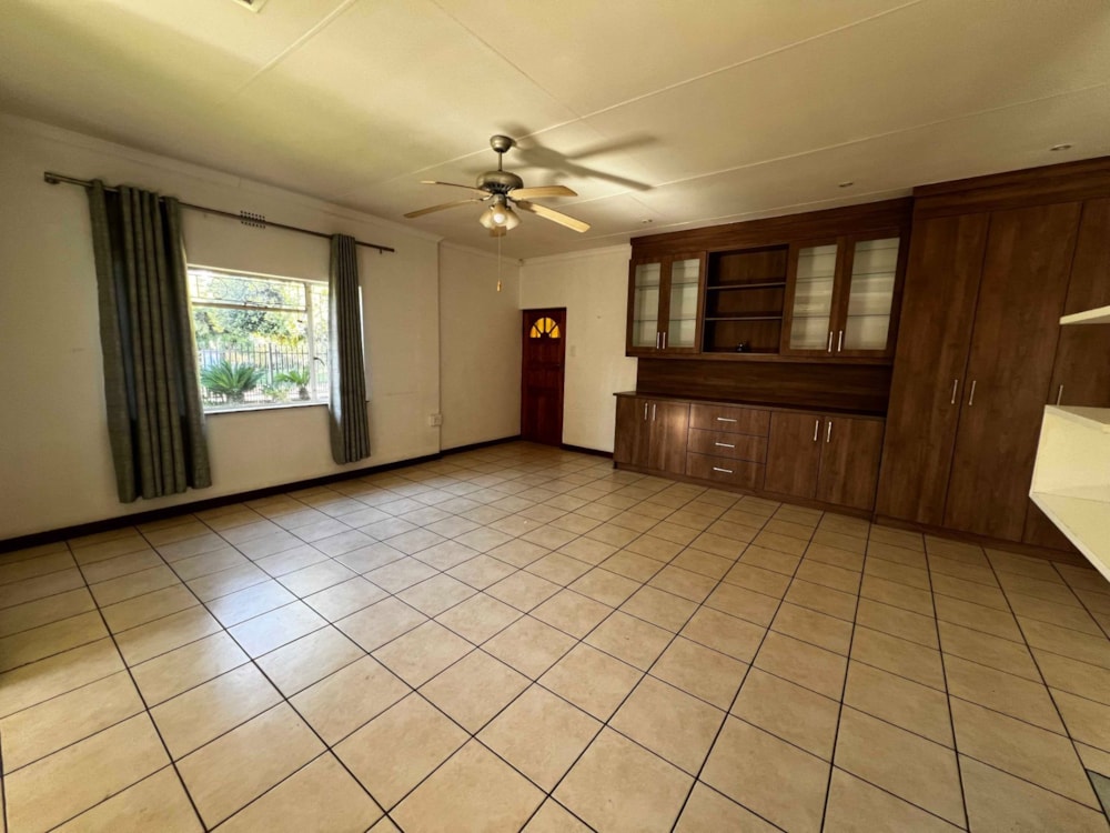 House for sale in Oosterville - 1KAH1733344