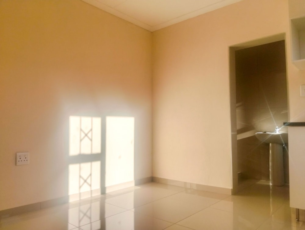 Cottage to rent in Sky City - 1GV1732140