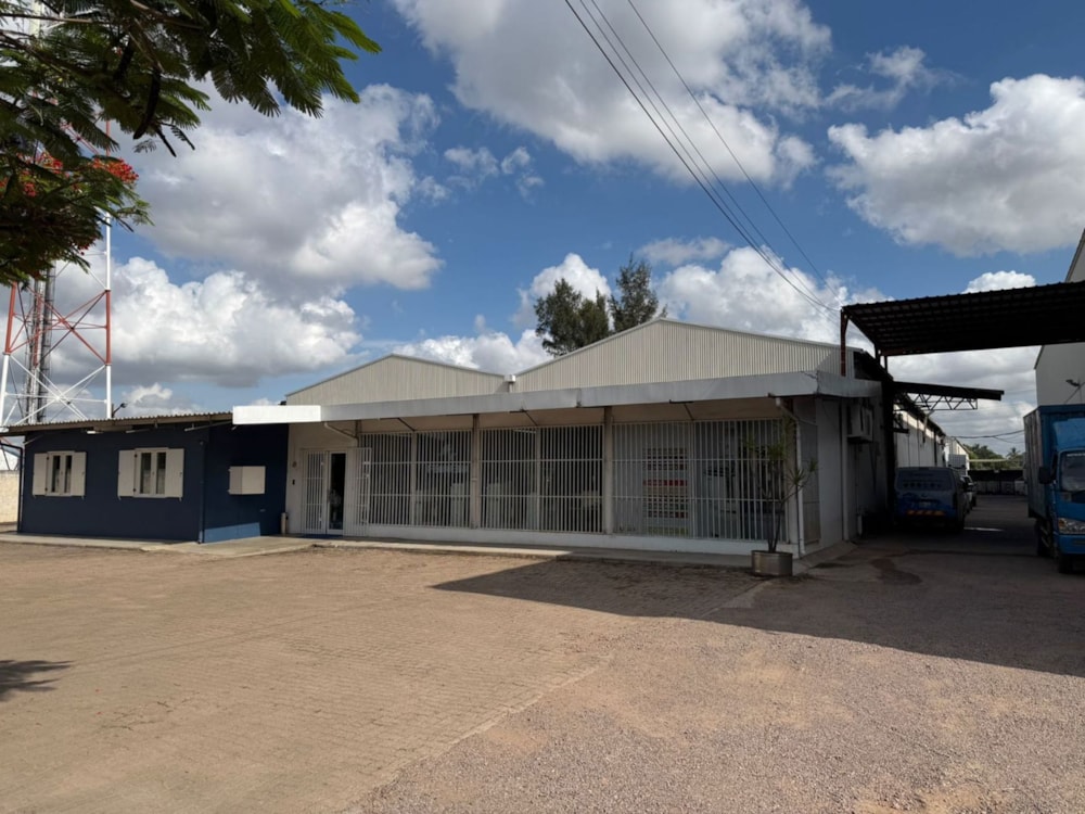 Commercial industrial property for sale in Matola, Mozambique - 3MQ1732214 Commercial industrial property for sale in Matola, Mozambique - 3MQ1732214