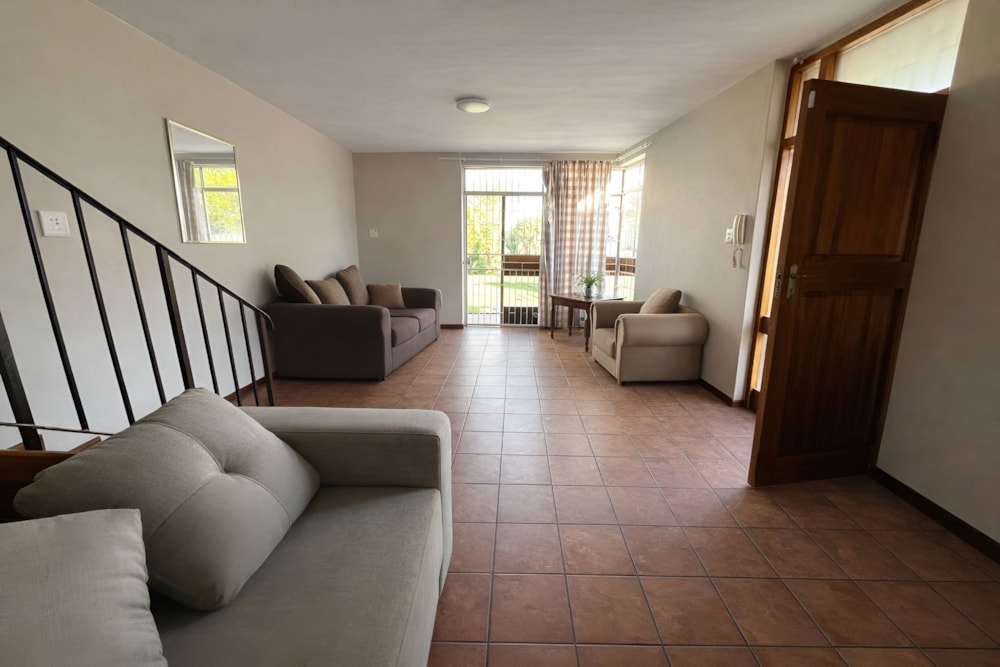 Townhouse for sale in Middelpos - 1KAH1733408