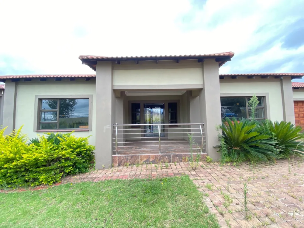 House let in Aviary Hill - 1NW1732375