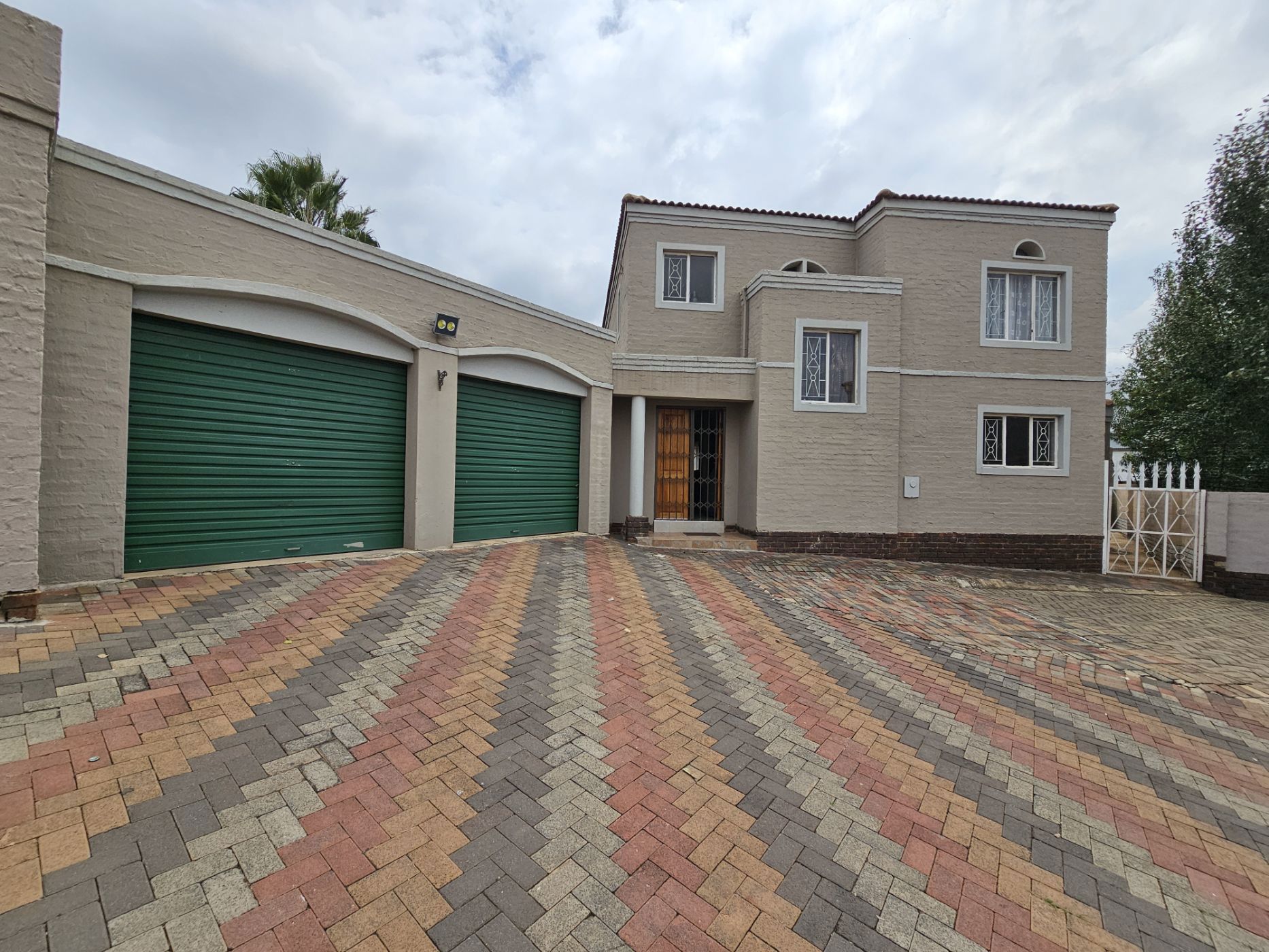 Double-storey cluster for sale in Jordaan Park - 1SP1732262