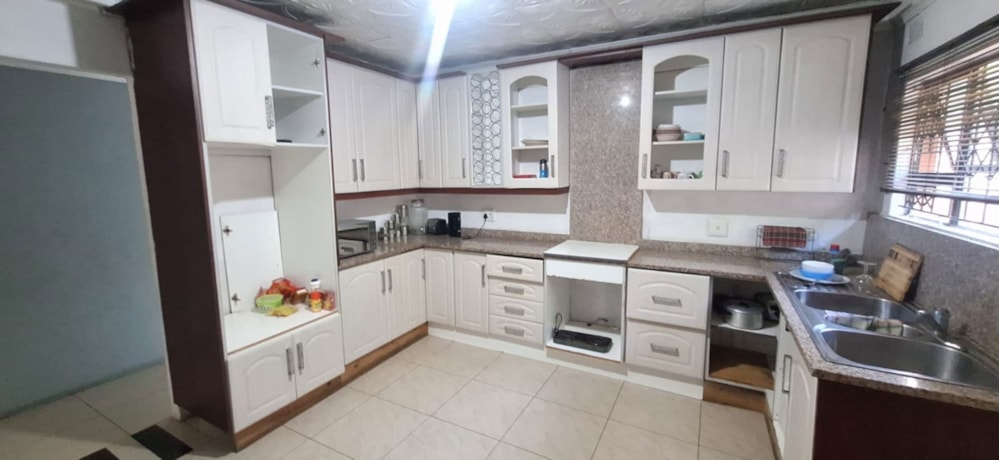 House for sale in Belvedere, Tongaat - 1BD1732498 House for sale in Belvedere, Tongaat - 1BD1732498