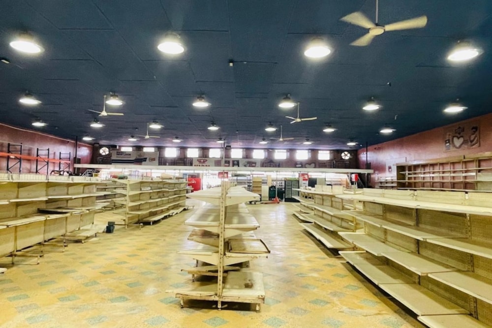 Commercial industrial property for sale in Bulawayo, Zimbabwe - 3ZB1732366