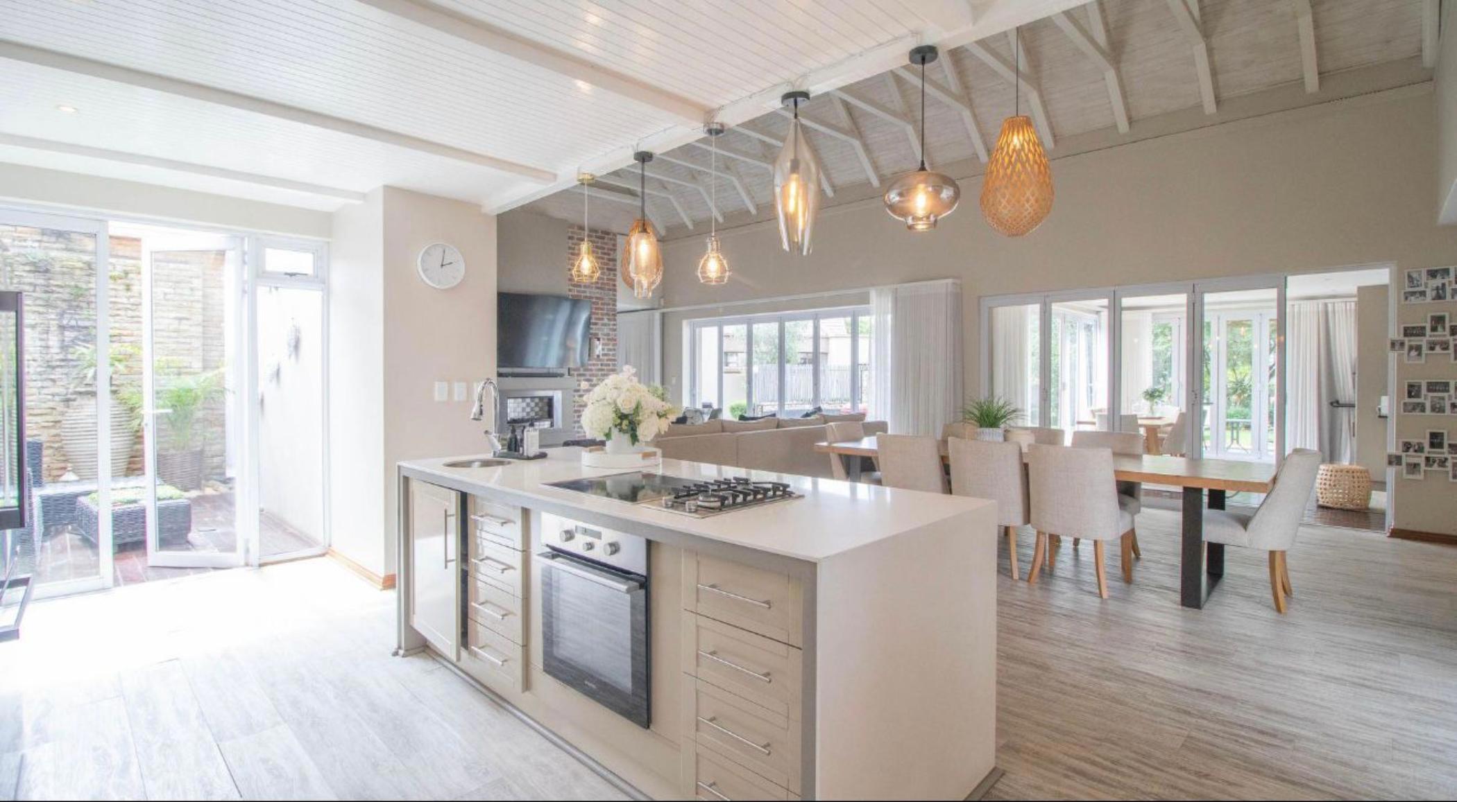 Golf estate house to rent in Kempton Park - ENL1732372