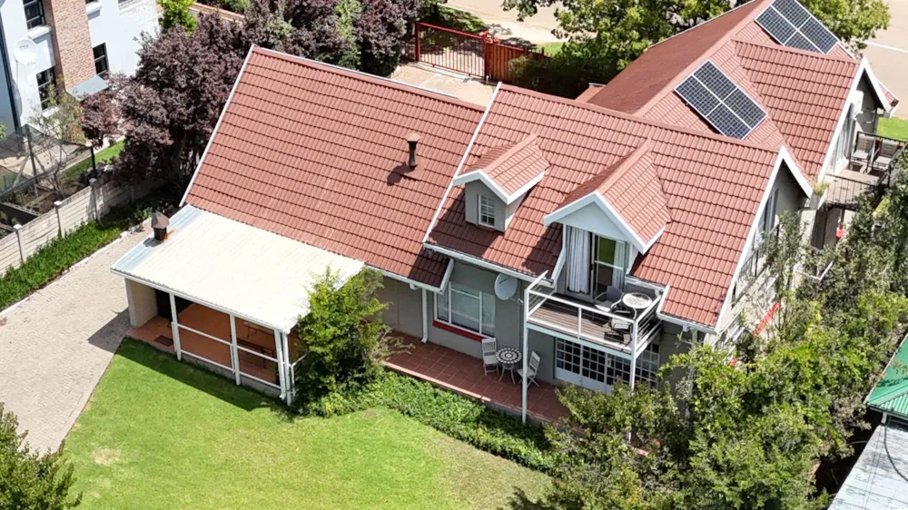 Double-storey house for sale in Clarens - 1CS1732399 Double-storey house for sale in Clarens - 1CS1732399