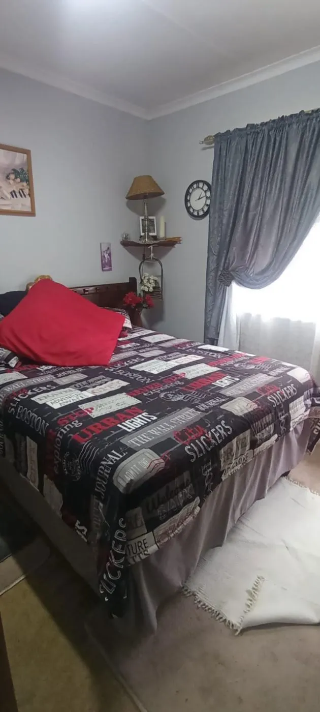 House let in Van Dyk Park - ENL1732477 House let in Van Dyk Park - ENL1732477