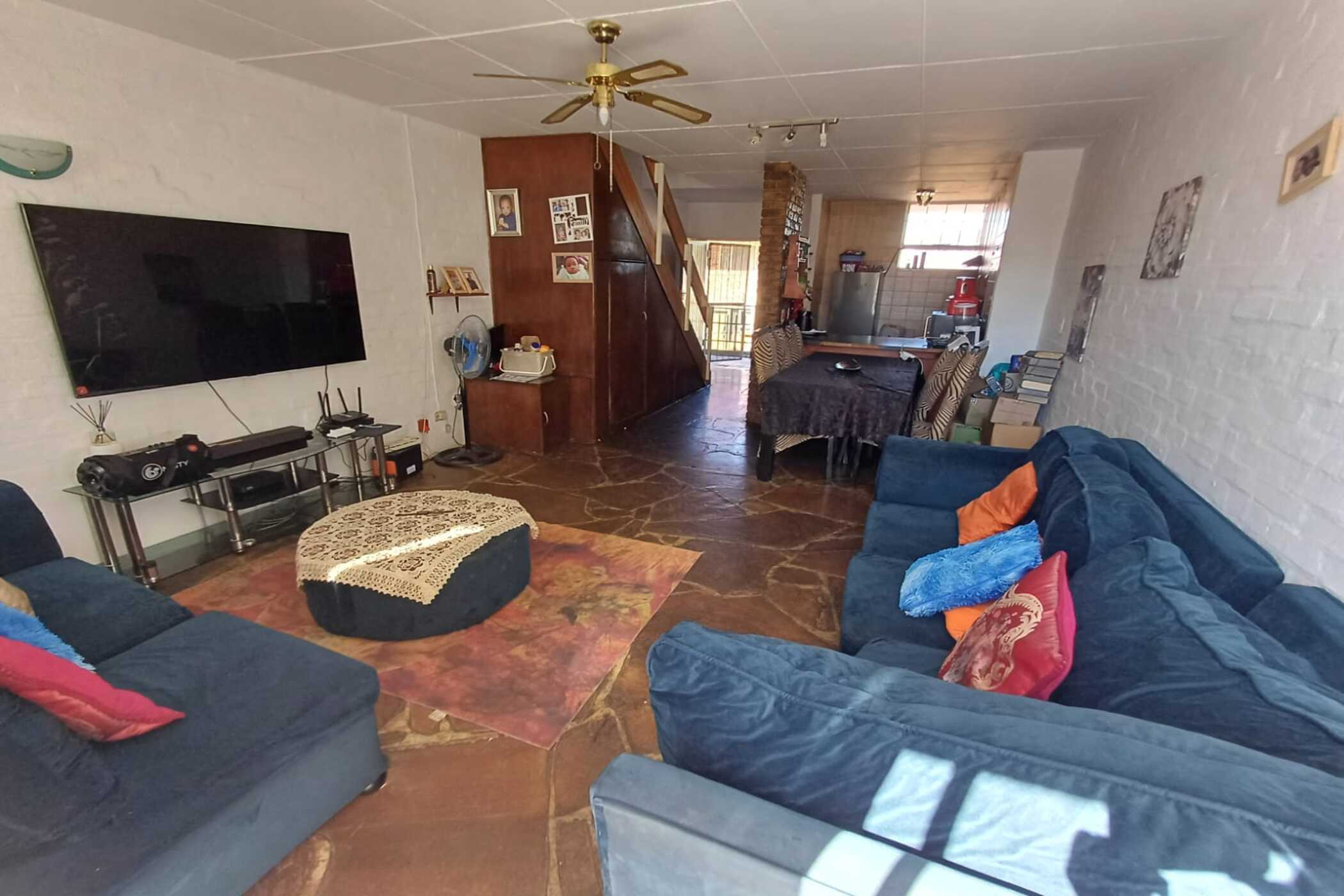 Townhouse to rent in Lyttelton Manor - CNL1732414