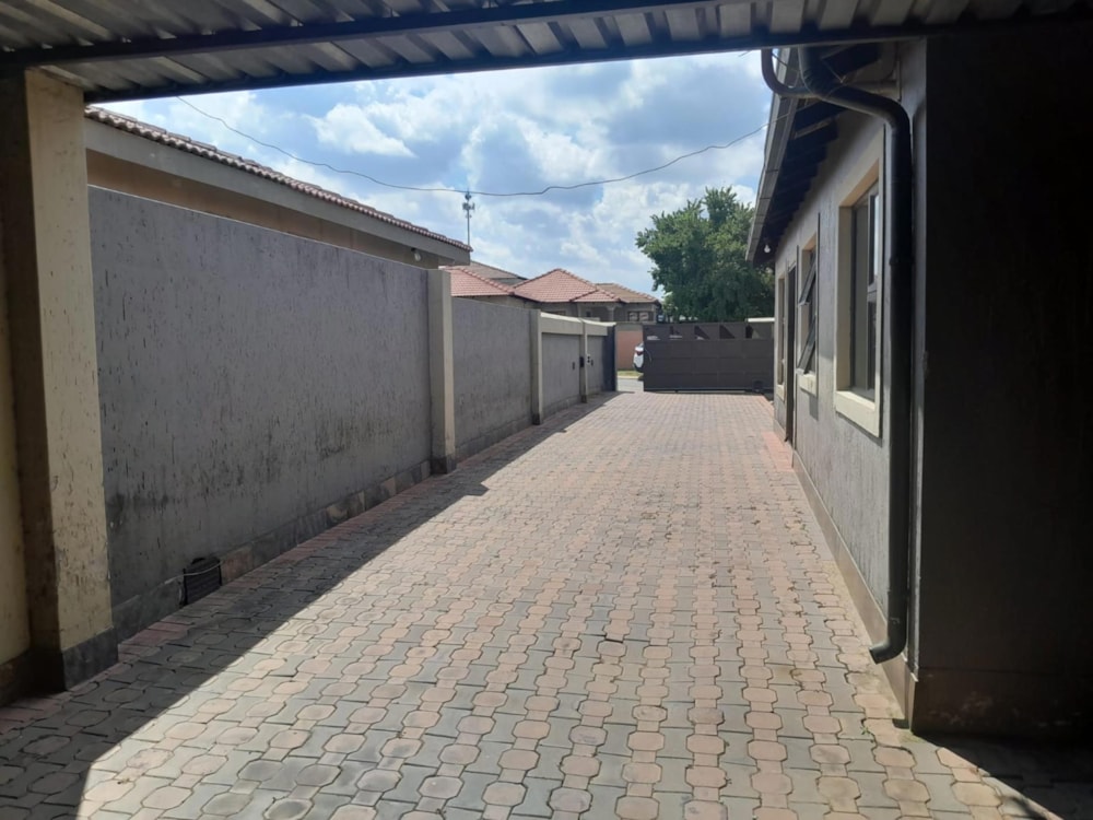 House for sale in Alveda - 1GV1732443