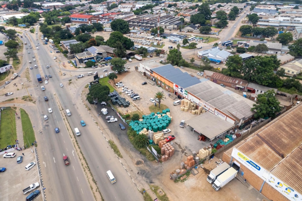 Commercial industrial property for sale in Belmont, Zimbabwe - 3ZB1732439