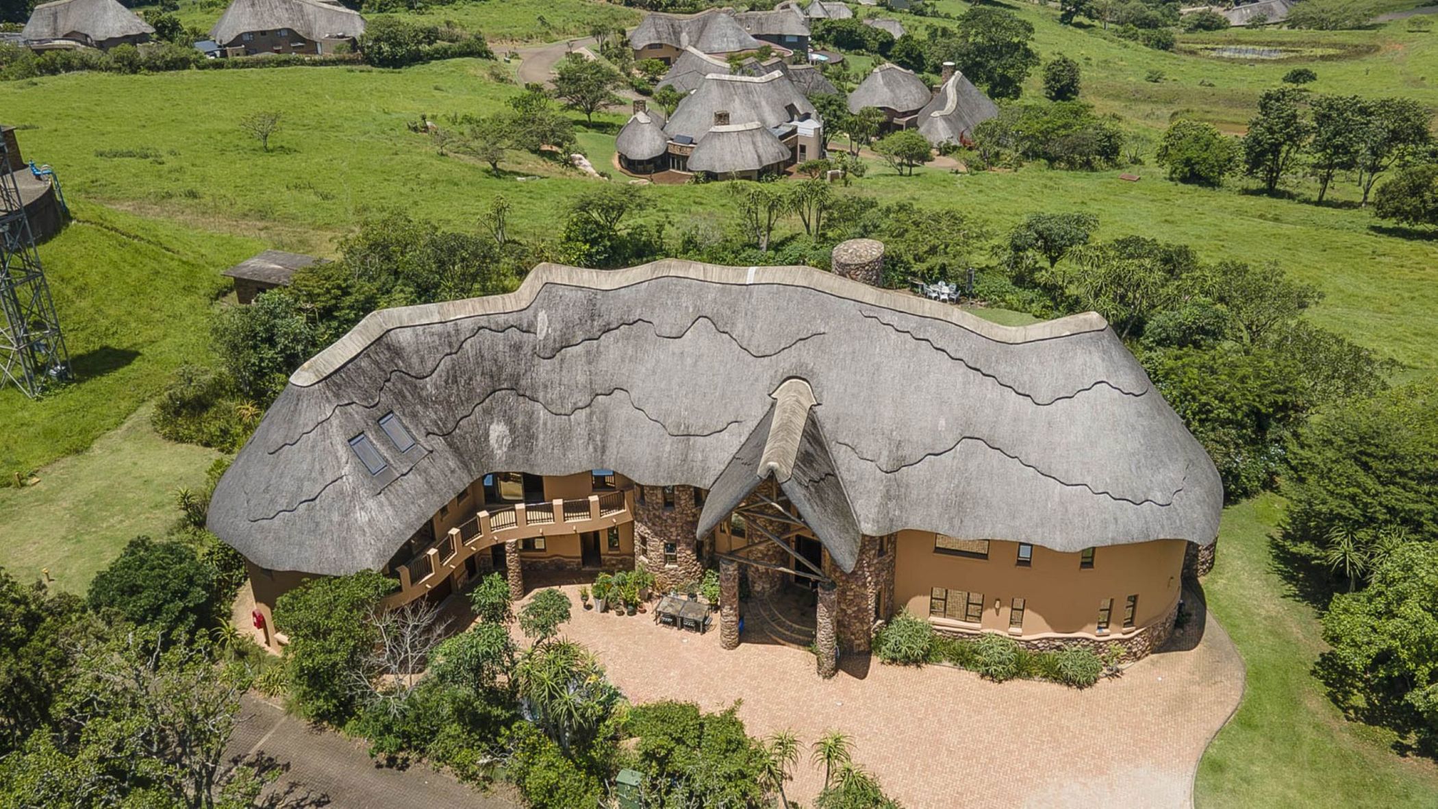 House for sale in Phezulu Estate - 1KF1732464