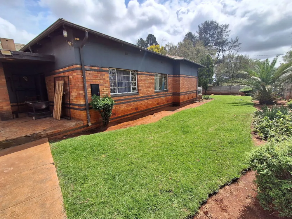 House for sale in Brenthurst - 1BJ1732533 House for sale in Brenthurst - 1BJ1732533