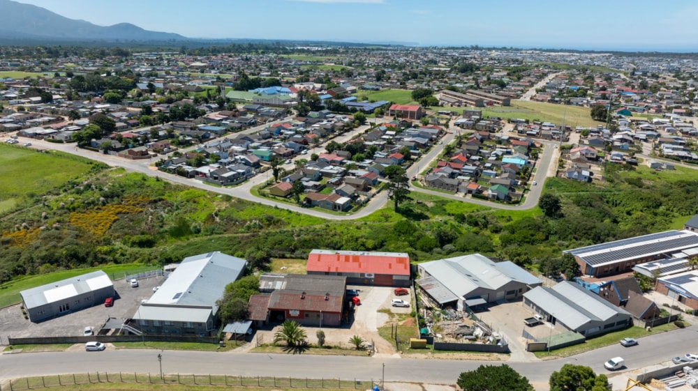 Commercial Building for sale in George Industria - GEO1732511