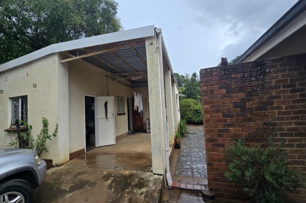 House for sale in Matsheumhlope, Bulawayo, Zimbabwe - 3ZB1732589