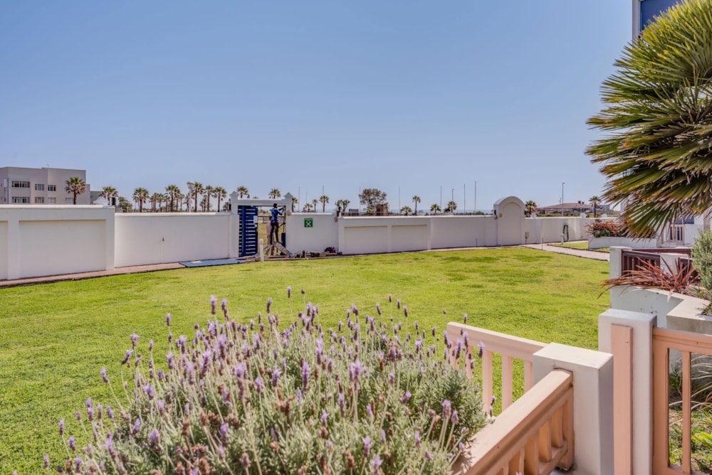 Apartment to rent in Summerstrand - 1PLZ1732563 Apartment to rent in Summerstrand - 1PLZ1732563