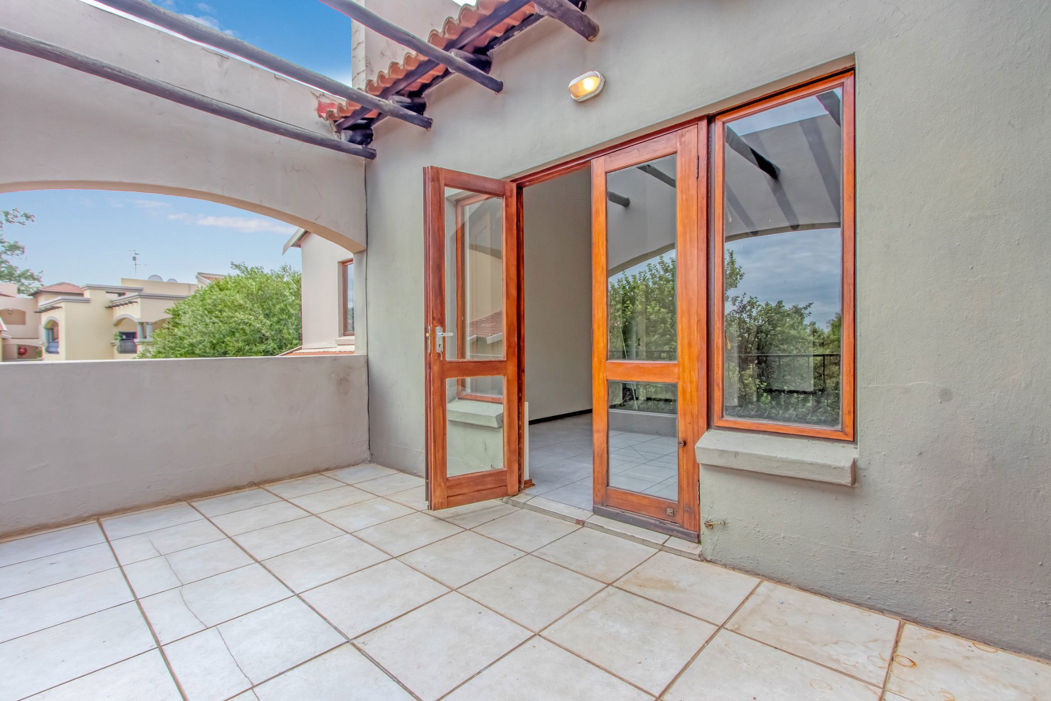 Apartment for sale in North Riding - FW1733748