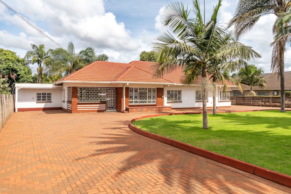 Commercial office to rent in Belvedere, Zimbabwe - 3ZB1732580