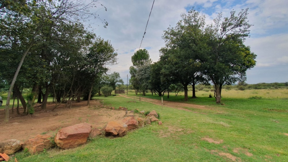 Smallholding for sale in Houtkop AH and Ext - 1VT1732630 Smallholding for sale in Houtkop AH and Ext - 1VT1732630