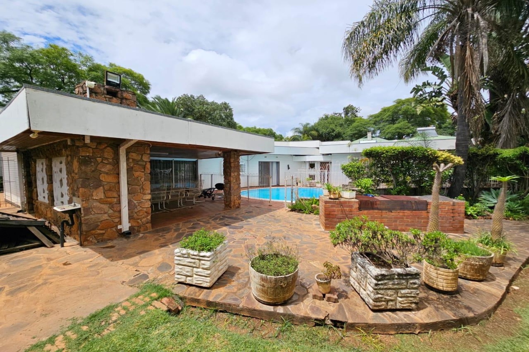 House for sale in Suburbs, Zimbabwe - 3ZB1732620