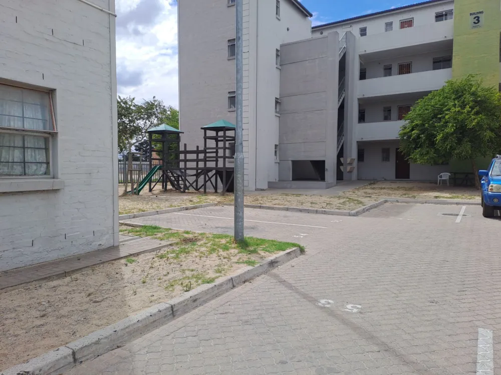Apartment sold in Scottsdene - 1KV1732757 Apartment sold in Scottsdene - 1KV1732757