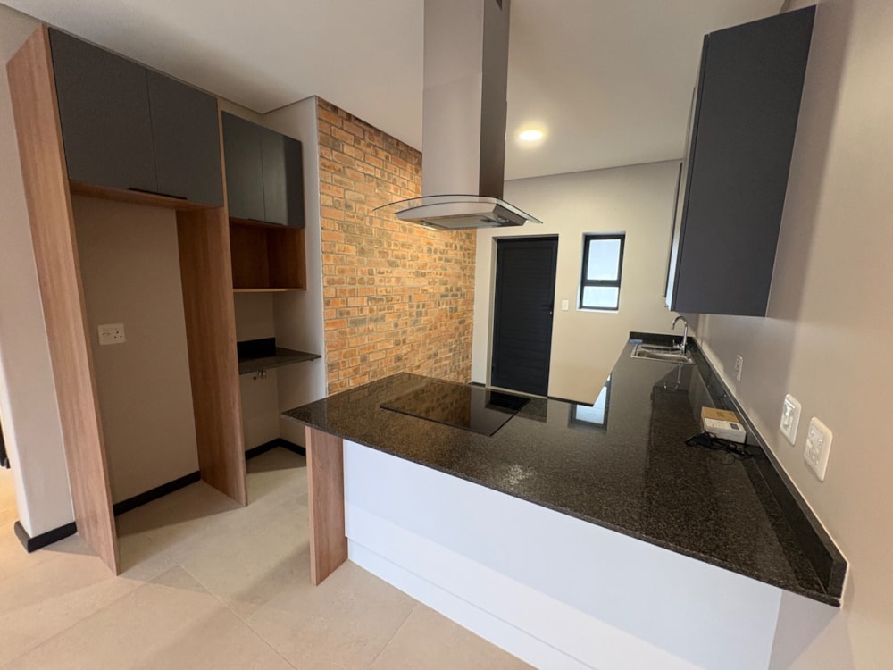 Apartment to rent in Pinelands, Fairview - 1PLZ1732968