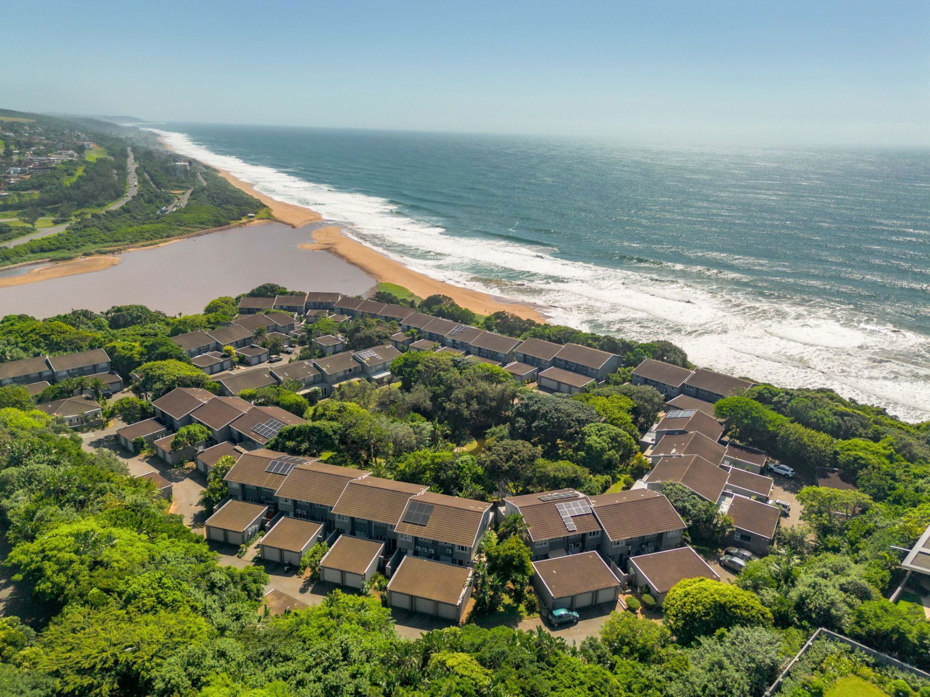 Townhouse for sale in Umdloti Beach - 1ND1732747