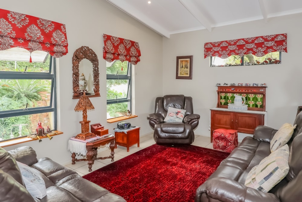 Security estate home for sale in Magalies Golf Estate - 1HR1732769