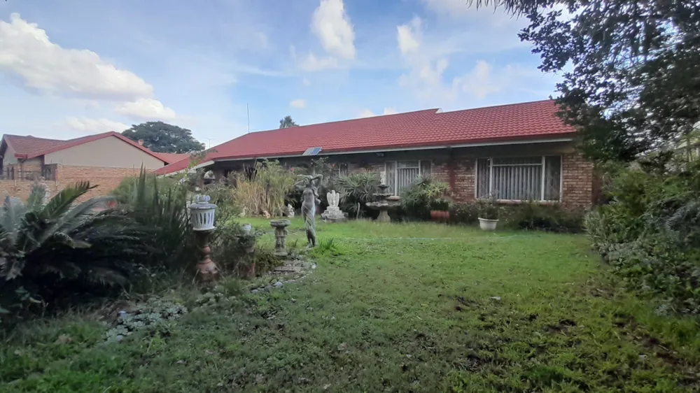 House for sale in Vanderbijlpark SW 2 - 1VT1732786 House for sale in Vanderbijlpark SW 2 - 1VT1732786