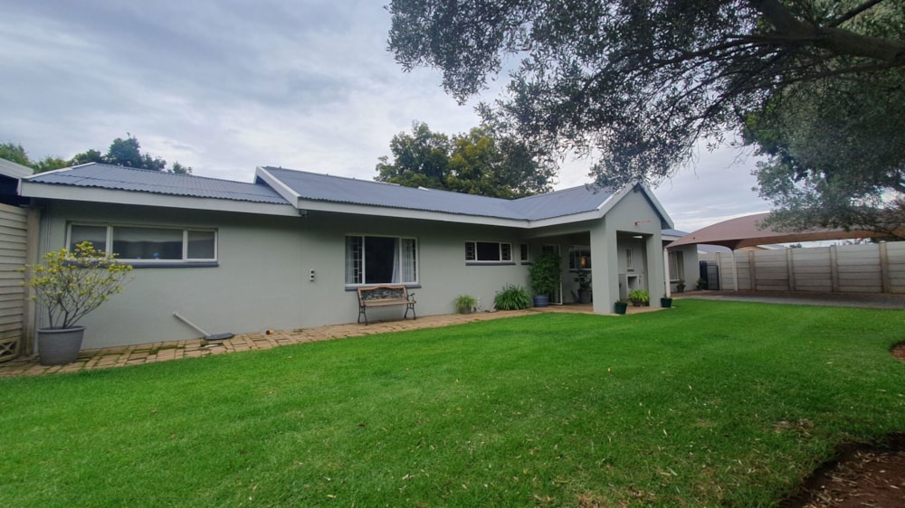 House for sale in Meyerton Central - 1VT1732797 House for sale in Meyerton Central - 1VT1732797