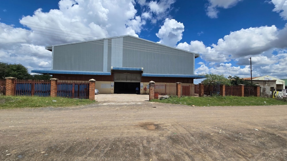Commercial industrial property for sale in Mashonaland West, Zimbabwe - 3ZB1732801