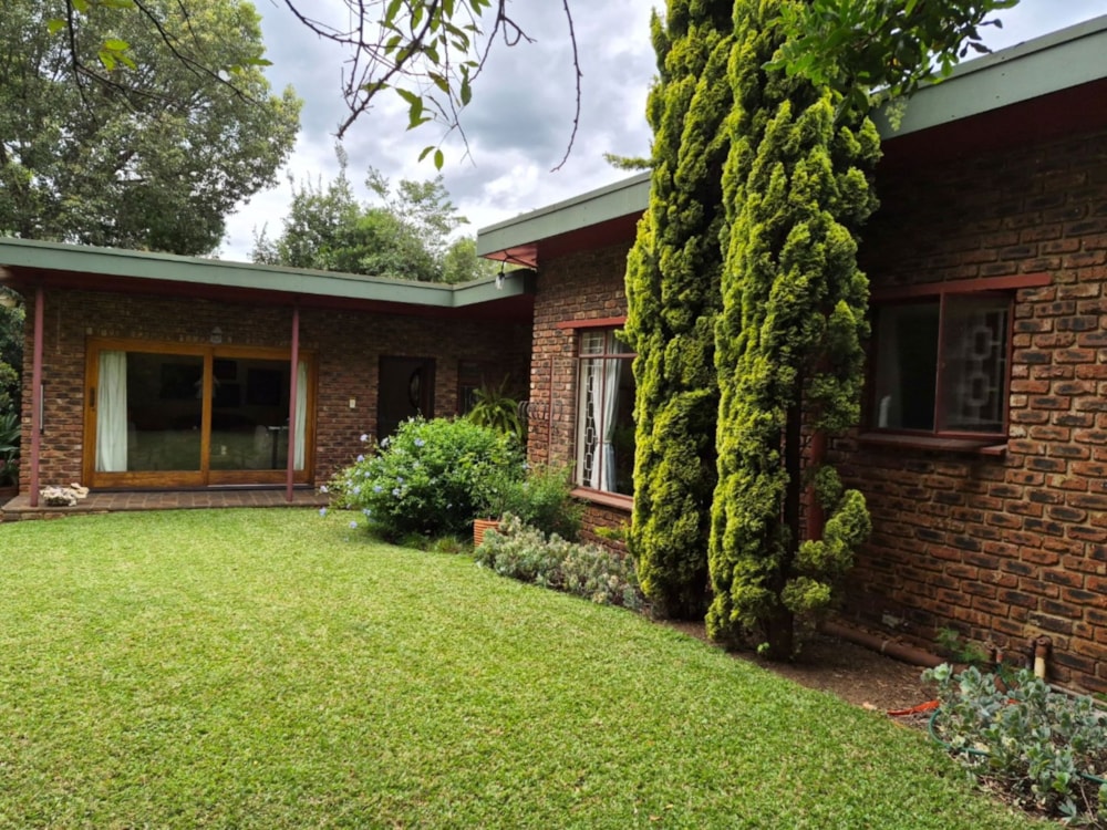 House for sale in Hutten Heights - 1NW1732811