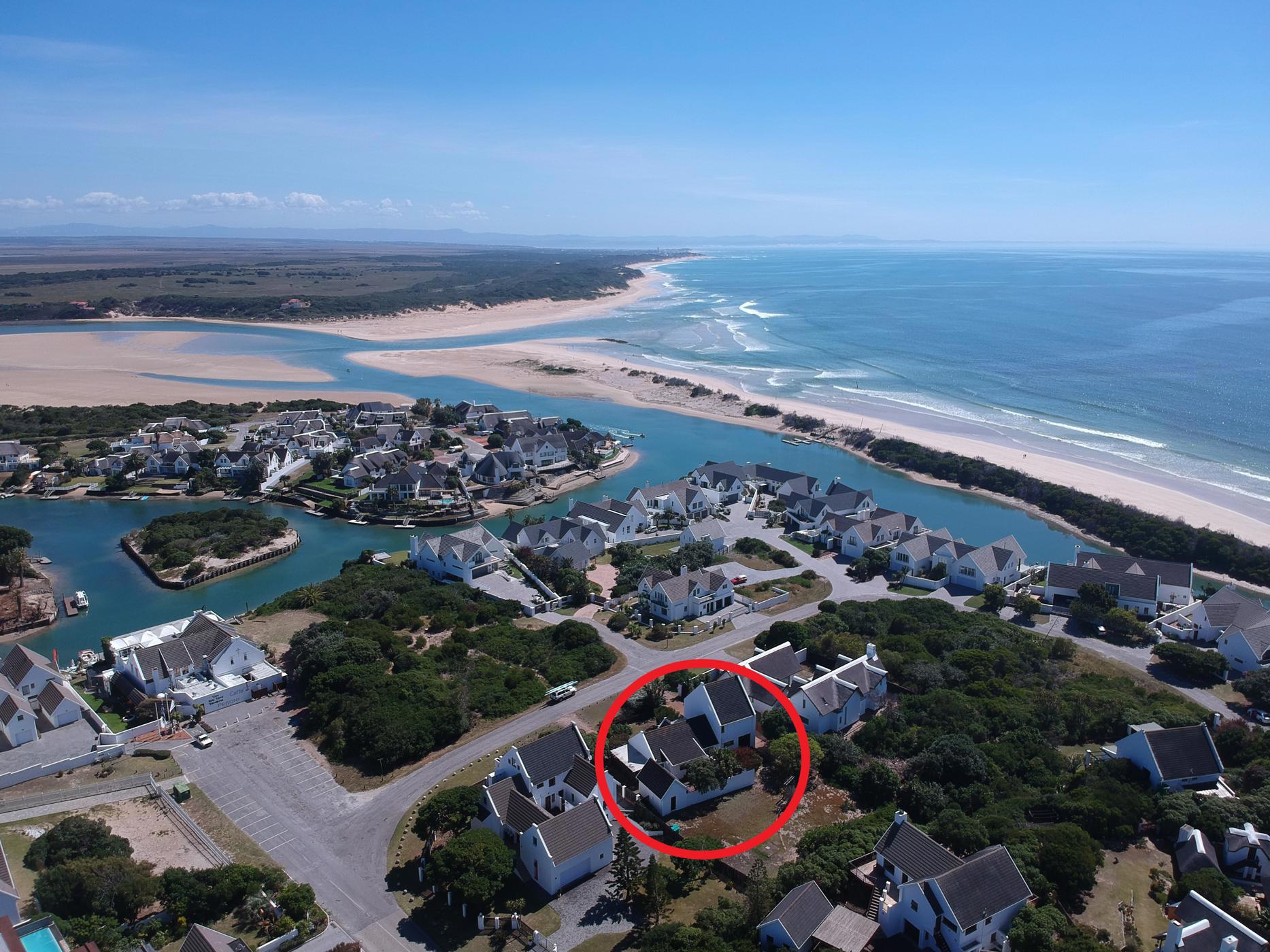 Double-storey house to rent in St Francis Bay - 1SA1732836