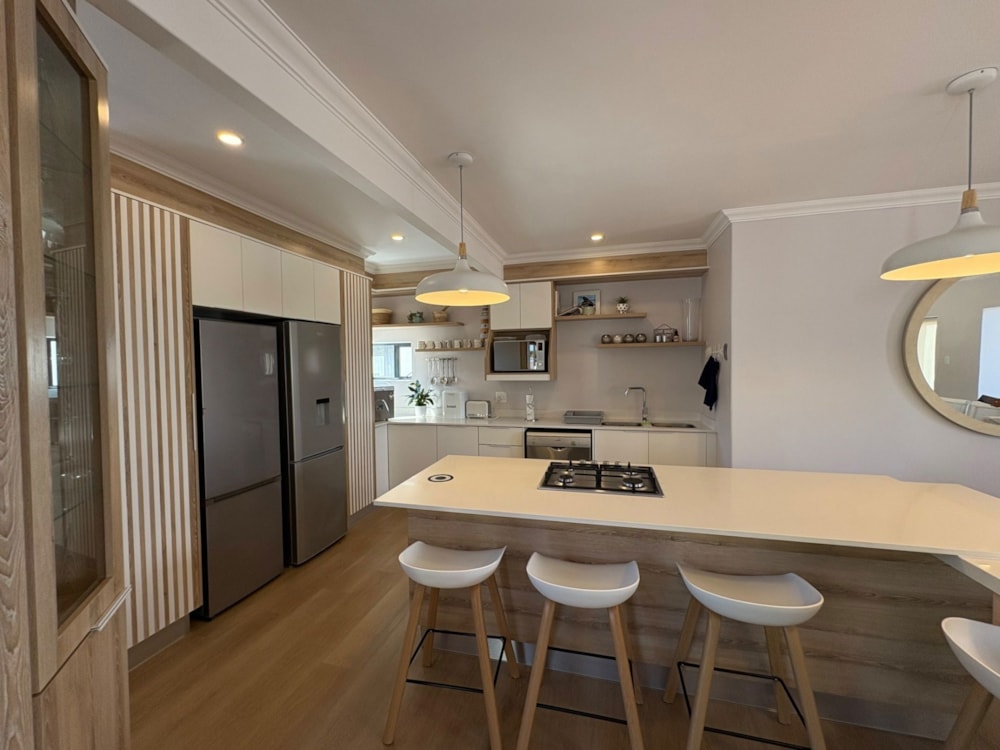 Double-storey house to rent in Canals - 1SA1732836