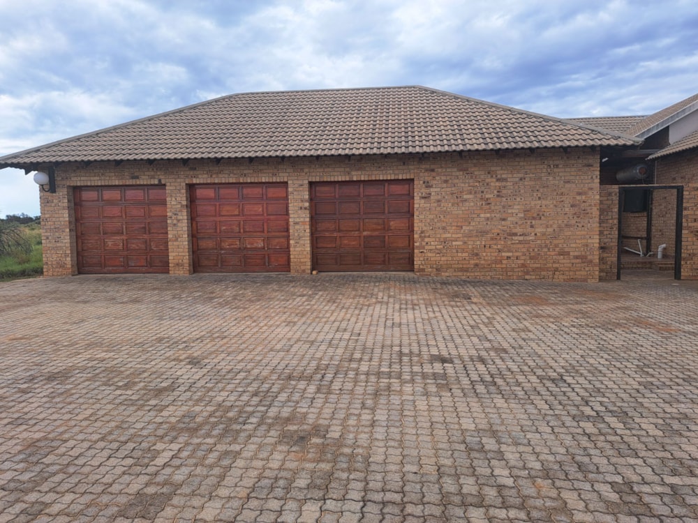 House for sale in Christiana, Free State - 1KJ1732965