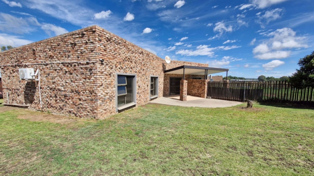 House for sale in Roodewal - 1BX1733433 House for sale in Roodewal - 1BX1733433