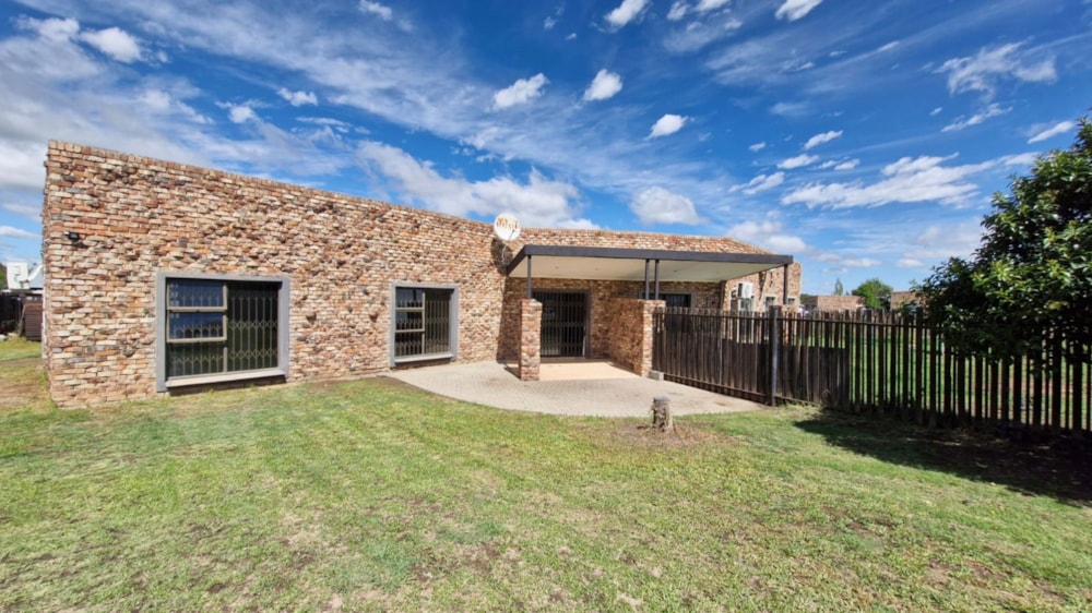 House for sale in Roodewal - 1BX1733433 House for sale in Roodewal - 1BX1733433