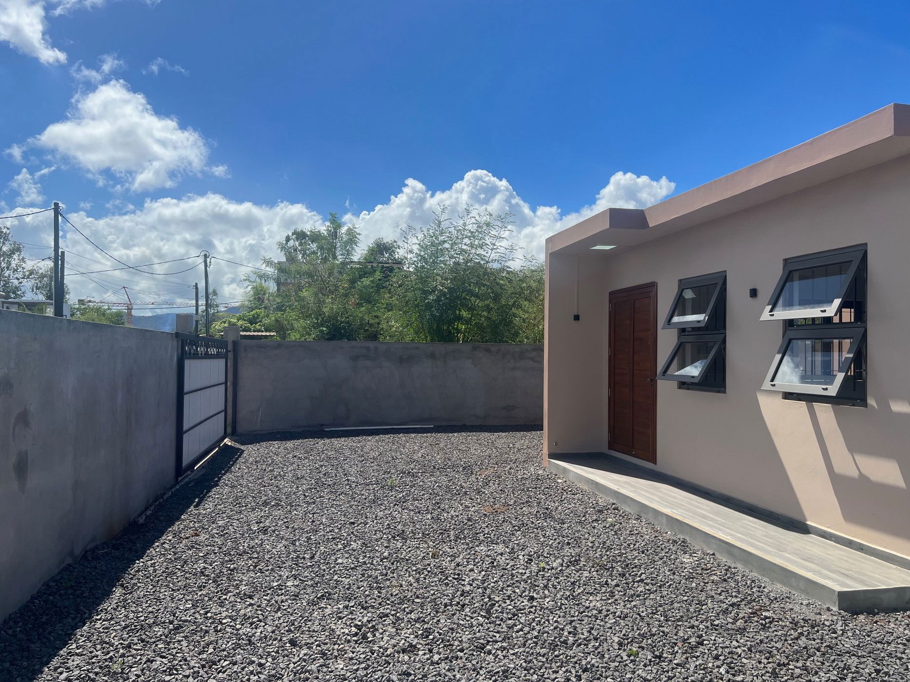 House for sale in Pointe aux Sables, Mauritius - MUR1732899