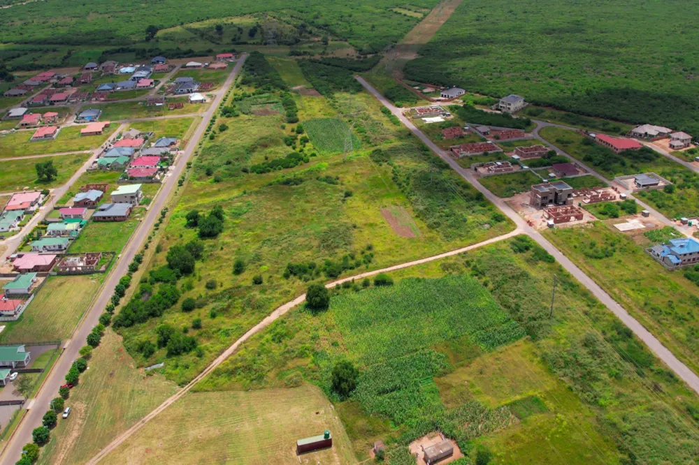 Commercial vacant land for sale in Hopeville, Hopeville, Zimbabwe - 3ZB1732924