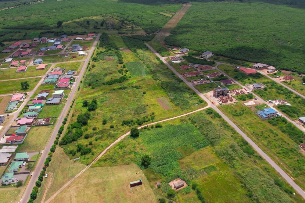 Commercial vacant land for sale in Hopeville, Hopeville, Zimbabwe - 3ZB1732924