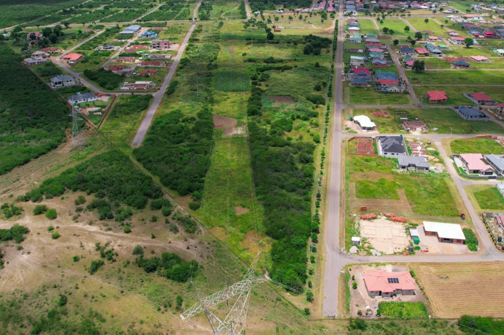 Commercial vacant land for sale in Hopeville, Hopeville, Zimbabwe - 3ZB1732924