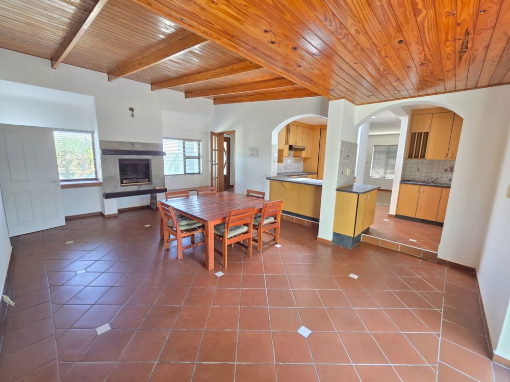 House for sale in Vineta, Namibia - 3NM1733185