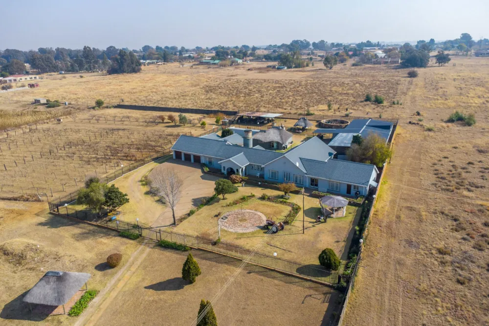 Smallholding sold in Randfontein - 1KR1733189 Smallholding sold in Randfontein - 1KR1733189