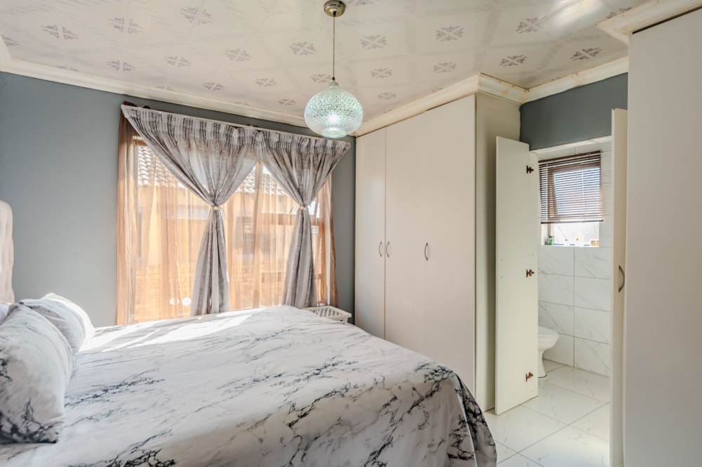 House for sale in Chantelle - PTM1733574