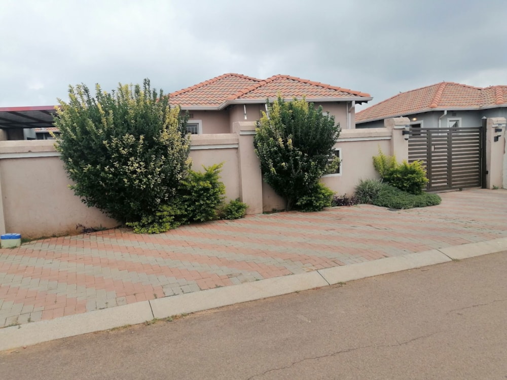 Single-storey house for sale in Lotus Gardens - PT1733080 Single-storey house for sale in Lotus Gardens - PT1733080