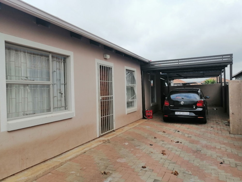 Single-storey house for sale in Lotus Gardens - PT1733080 Single-storey house for sale in Lotus Gardens - PT1733080