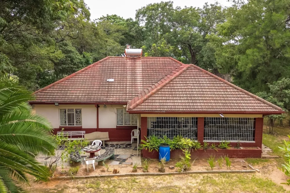 House for sale in Prospect, Zimbabwe - 3ZB1733083 House for sale in Prospect, Zimbabwe - 3ZB1733083
