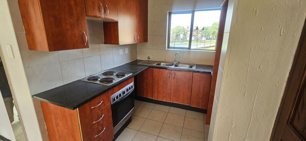 Apartment for sale in Helderwyk Estate - 1BJ1733096 Apartment for sale in Helderwyk Estate - 1BJ1733096