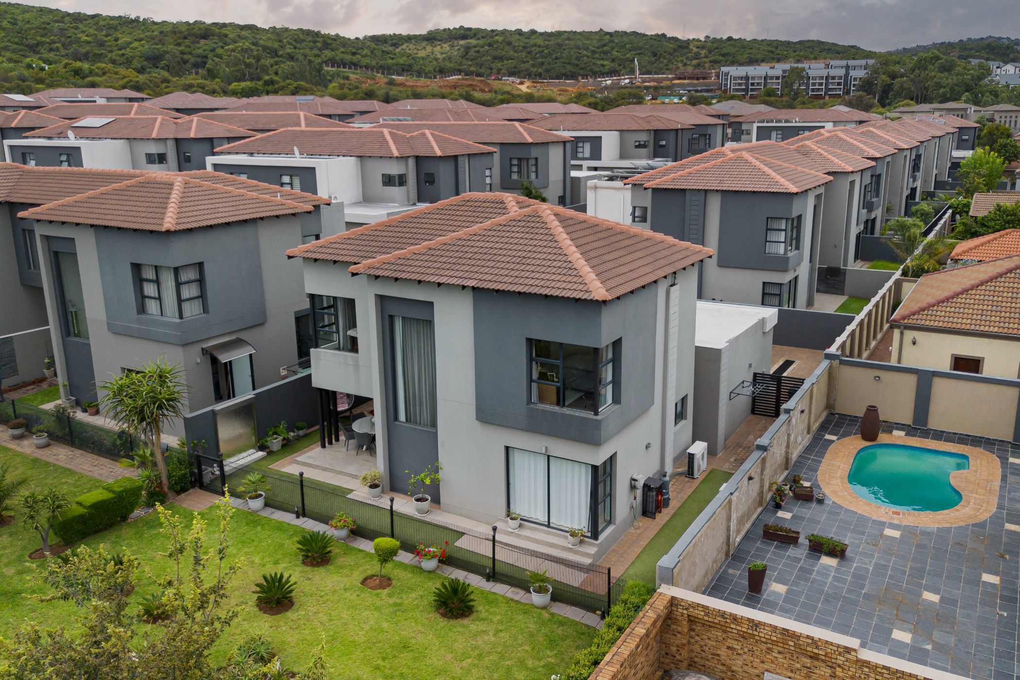 House for sale in Aspen Hills - 1GV1733114